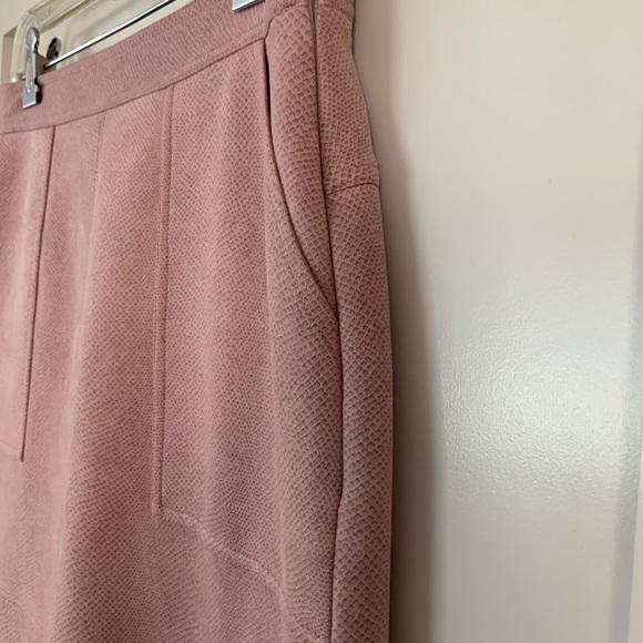 Pink Clarisa Pencil Skirt - Picture 4 of 5